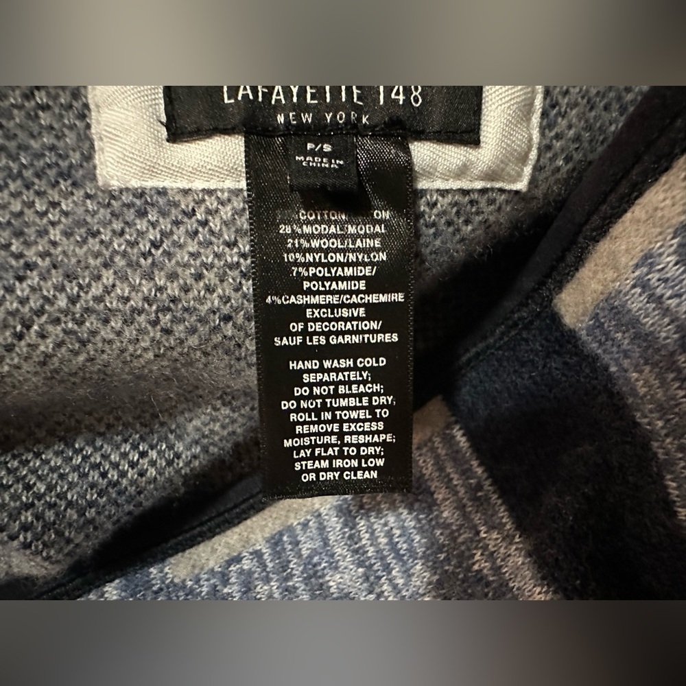 Lafayette 148 New York Open Front Wool Blend Poncho. Size S - Picture 9 of 11